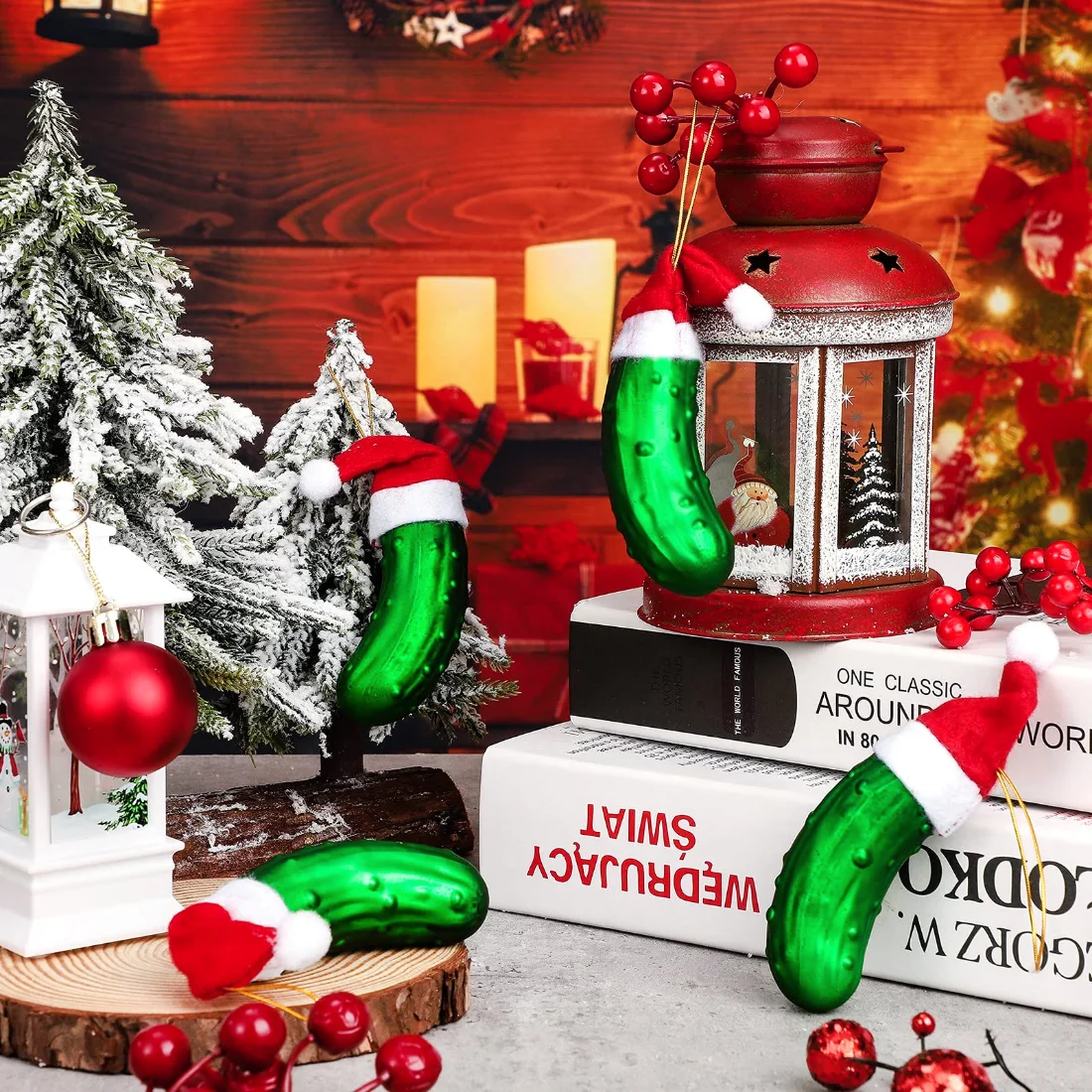 CHENGU Christmas pickle ornament with Santa hat, Green, 5 pcs, view 3