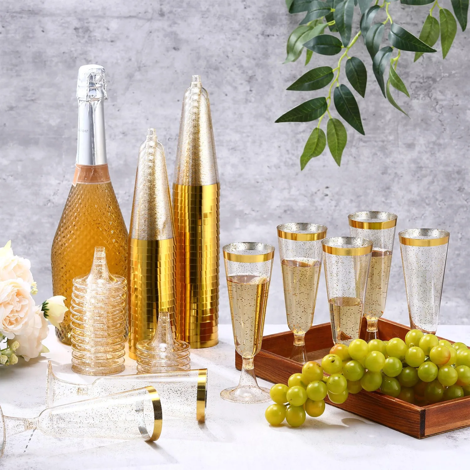 CHENGU Champagne flutes, Glitter Gold Rim