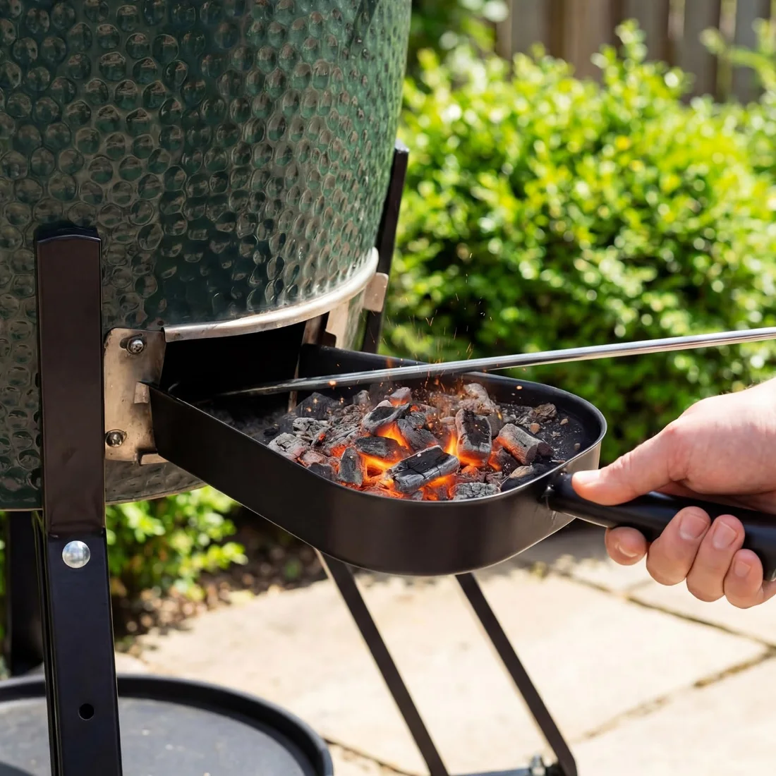 CHENGU Charcoal grill ash tool set, view 2