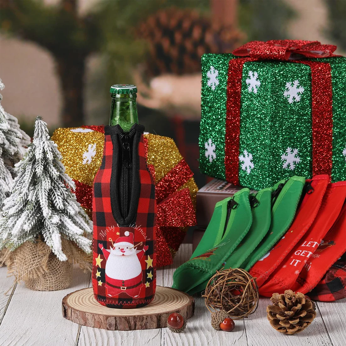 CHENGU Christmas beer insulator sleeves, view 2
