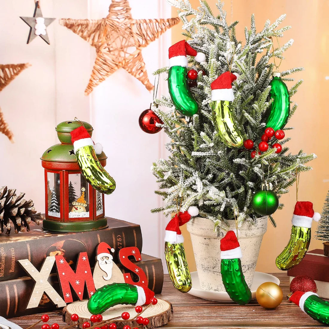 CHENGU Christmas pickle ornament with Santa hat, Green, Light Green, 10 pcs, view 2
