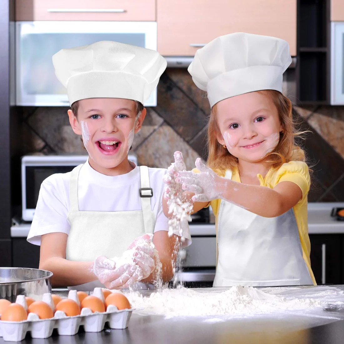CHENGU Kids apron and chef hat set, White, Small, Ages 3-6, view 4